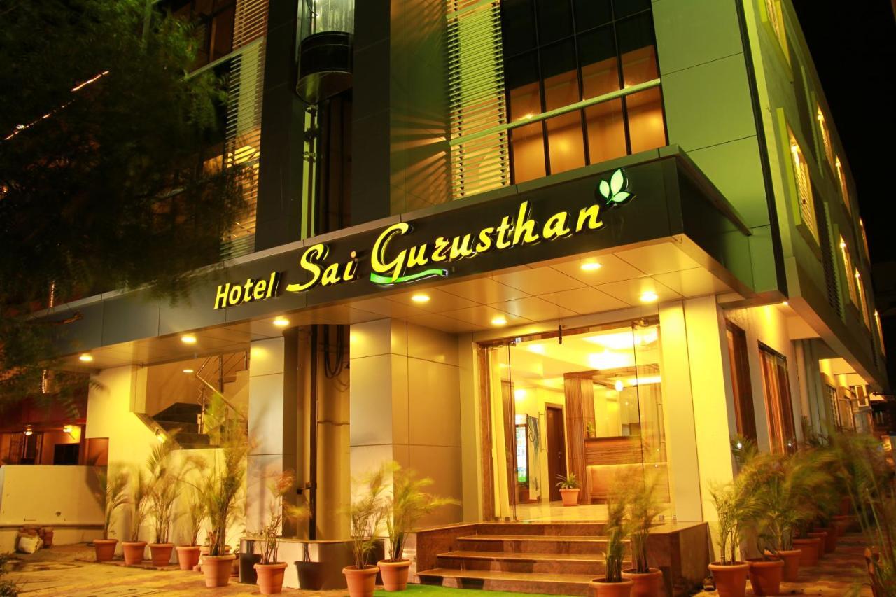 Hotel Sai Gurusthan Shirdi Extérieur photo