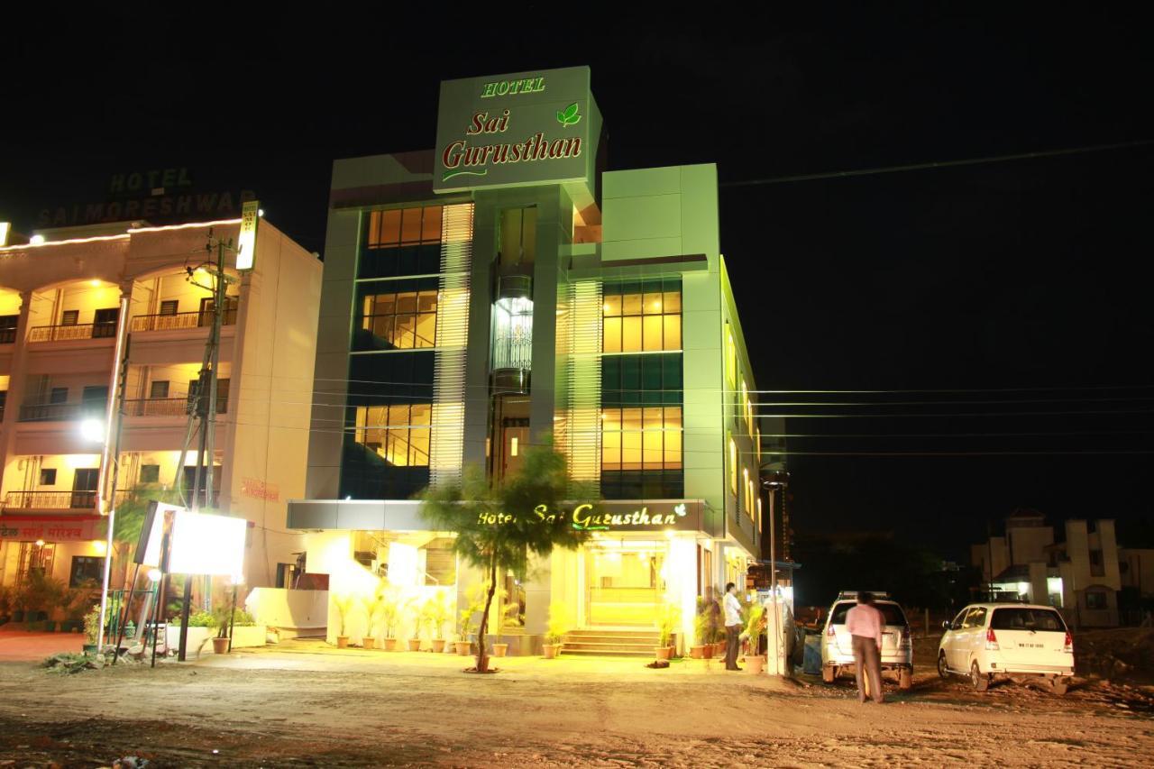 Hotel Sai Gurusthan Shirdi Extérieur photo